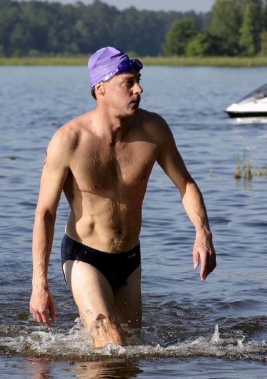 ict_swim131.jpg