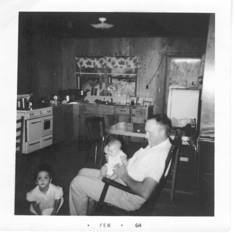 elbrey-with-liz-and-holding-susan,-(c)-1964.jpg